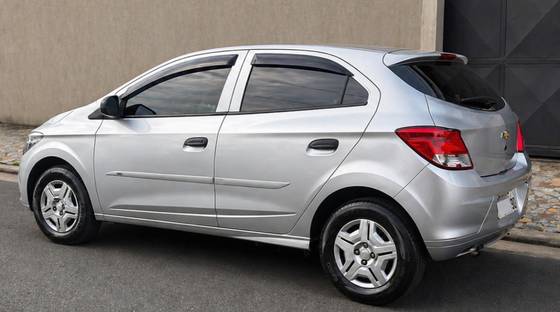 CHEVROLET ONIX 1.0 MPFI LS 8V FLEX 4P MANUAL